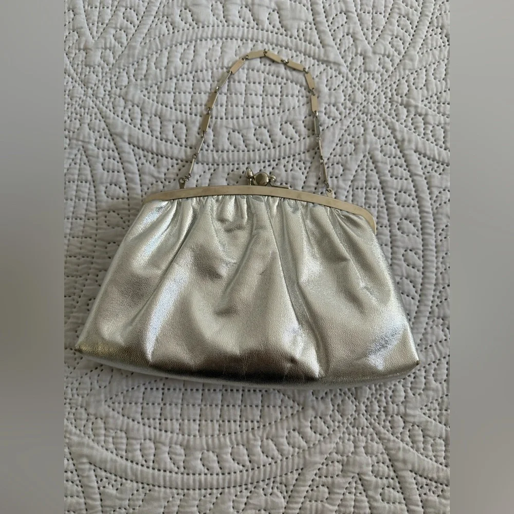 Vintage Harry Levine USA Silver Clutch - Picture 2 of 8